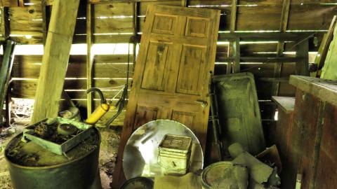 Winnebago Wasteland - HHC - 010W.jpg