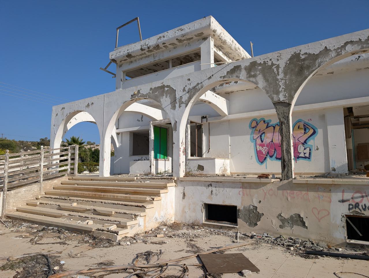 November 2025 - PXL_20251123_113542324.jpg