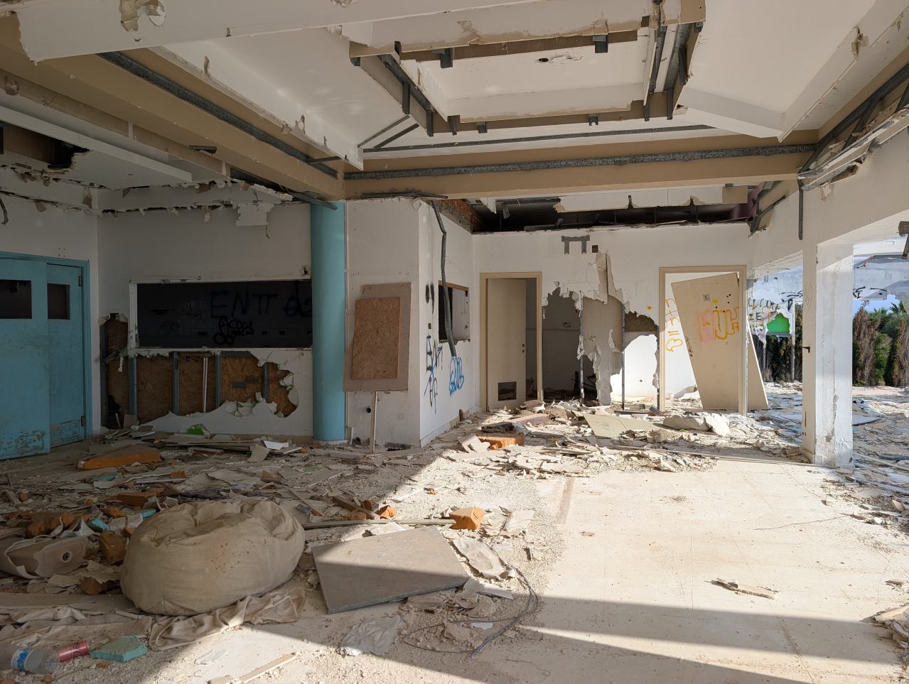 November 2025 - PXL_20251123_113952516.jpg