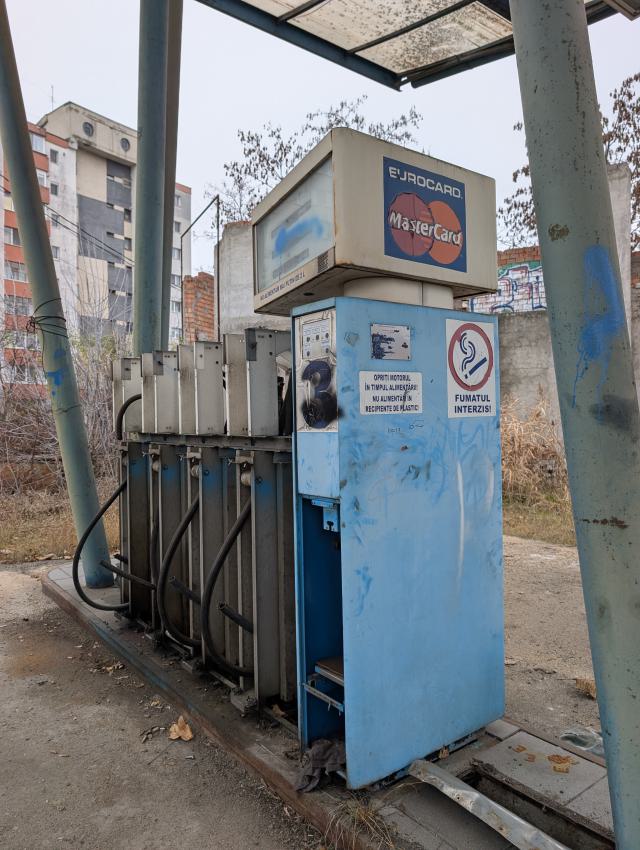 December 2025 - 17844.jpg