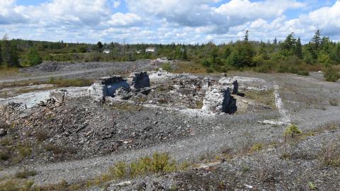 Ruins in Goldenville - ADS_5322.JPG