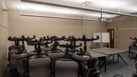 No One Knows - DSC02941.JPG