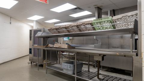 No One Knows - DSC02913.JPG