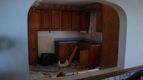 ... 3's a Crowd - 3d.jpg