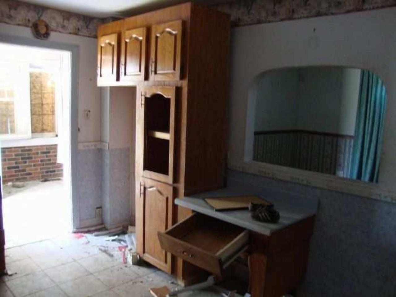 ... 3's a Crowd - 3e.jpg