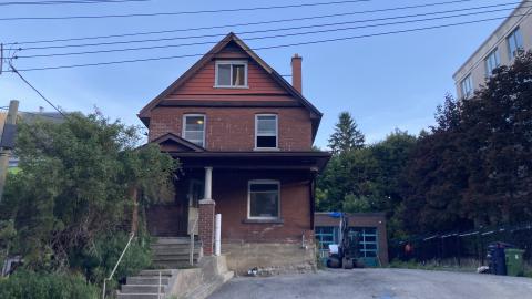 Merton Streets Auto Shop - 24450bf5-0242-474b-b9a0-b2a443a2b371.jpg