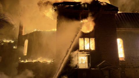 Fire - 5cb910cb-0d7f-441a-ad36-52425cb9ffa4.jpg