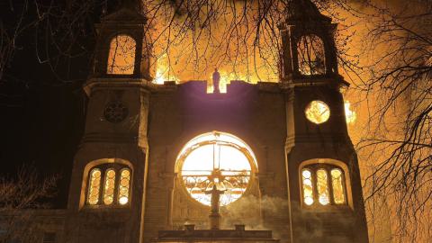 Fire - 1fdcd6c5-a373-4323-a032-305d1ec36cd1.jpg