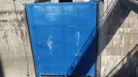 the first set of lock gates