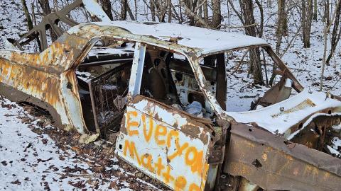 Abandoned 1963 Plymouth Valiant V-200