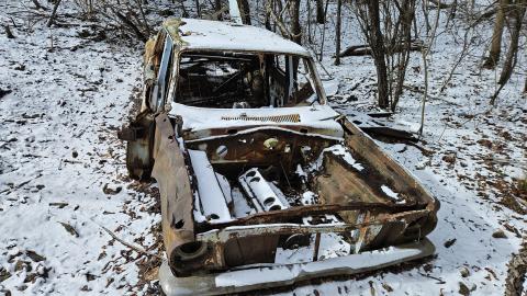 Abandoned 1963 Plymouth Valiant V-200