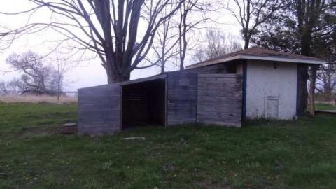 April 2012 - Levis-Hangout5.jpg