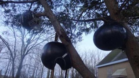 April 2012 - Levis-Hangout8.jpg