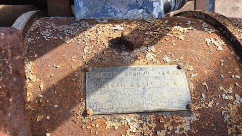 Old Tub - 3b8f415b-9170-4594-b557-98a5ef7c70ac.jpg