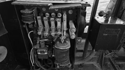 Old Tub - 2b51d7c2-9cc4-487d-b219-79df03bb08db.jpg