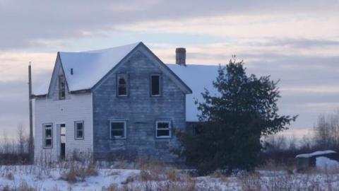 Gallery - Dobbie-Rd-Farmhouse-Ventnor1.jpg