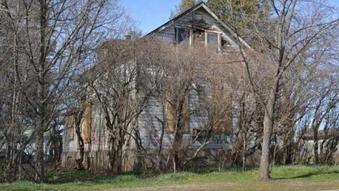 Bag lady house - Bag-Lady-House3.jpg