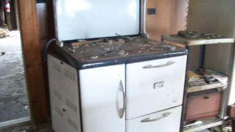 Farmhouse - 1969-County-Road-48.jpg