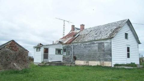 Farmhouse - 1969-County-Road-43.jpg