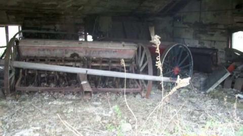 Farmhouse - 1969-County-Road-44.jpg