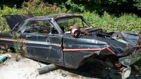 Foymount cars. - Foymont-Abandoned-RCAF-Station4.jpg
