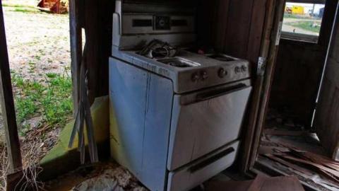 April 2012 - The-Stakes-Are-In8.jpg