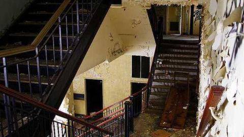 Gallery - 3213270632_63bc483422.jpg