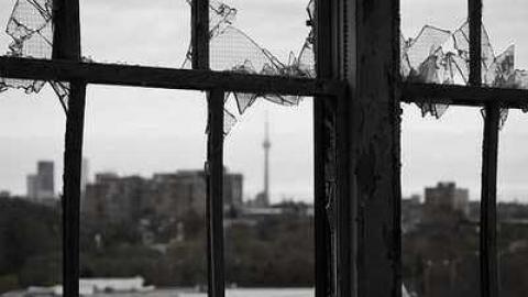 April 22 2012 - 6959962544_2c14f10270_z.jpg