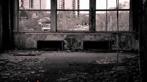 April 22 2012 - 6960215370_fd302d787f_z.jpg