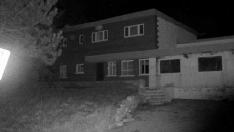 Abandoned Garage by Go Station photo 4