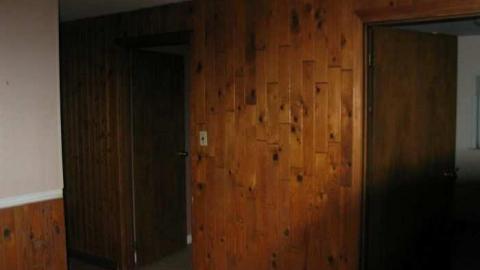 Abandoned Garage by Go Station photo 5