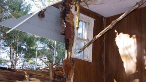 Caved in home Apr 28/2012 - Sebright-(The-Arthurs-Tragedy)28.jpg