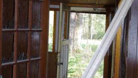 Caved in home Apr 28/2012 - Sebright-(The-Arthurs-Tragedy)29.jpg