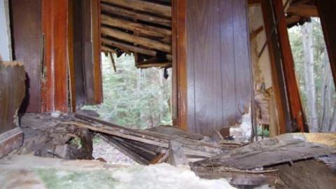 Caved in home Apr 28/2012 - Sebright-(The-Arthurs-Tragedy)32.jpg