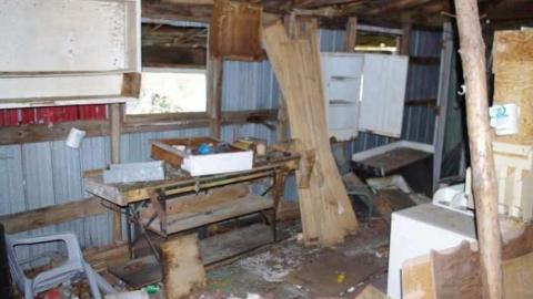 Caved in home Apr 28/2012 - Sebright-(The-Arthurs-Tragedy)36.jpg