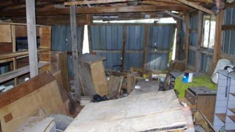 Caved in home Apr 28/2012 - Sebright-(The-Arthurs-Tragedy)37.jpg