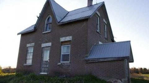 Exterior, April 28/2012 - Brick-farmhouse50.jpg