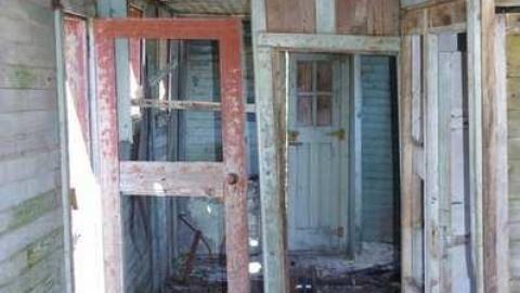 Old work train car - Uhthoff-(ghost-town)38.jpg