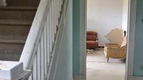 April 2012 - DSC_4749.jpg