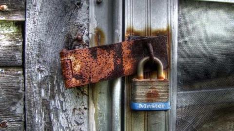 Mother Mary's Messy Mansion - Chatham-Kent, Ontario