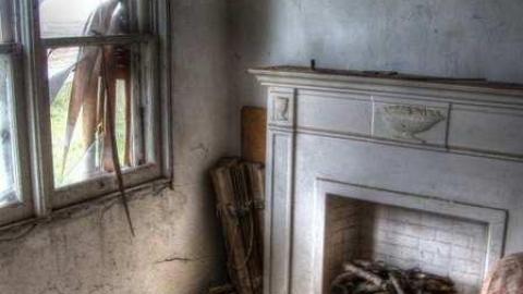 1993 -2012 - Mother-Marys-Messy-Mansion97.jpg