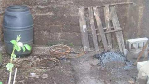 Second trip, with batteries! - Dollhouse-Gentlemans-Club19.jpg