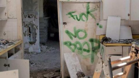 Sunday Morning Trip - Swamp-Shack21.jpg