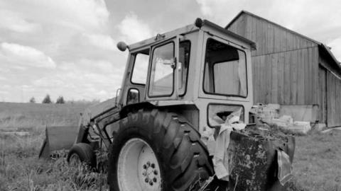 You Snooze, You Lose - BlackBerry-House39.jpg