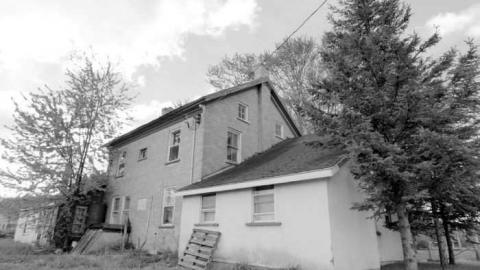 You Snooze, You Lose - BlackBerry-House41.jpg