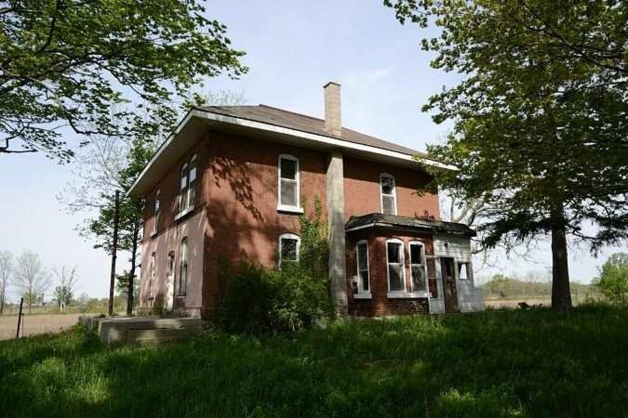 May 2012 - DSC_2036.1.jpg