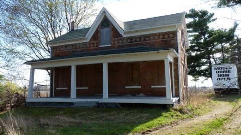 Cute Brick House photo 5