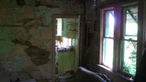 Hwy 5 abandoned - Mess-on-Dundas69.jpg