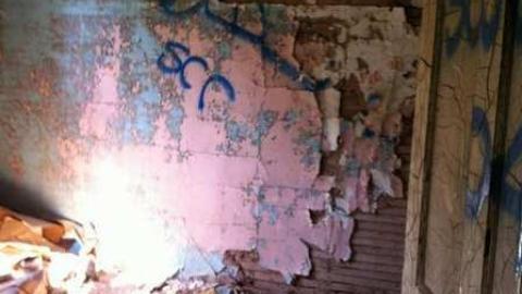 Dejecting. - Mess-on-Dundas8.jpg