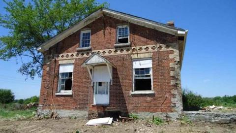 3369 6th Line - DSC02972.jpg